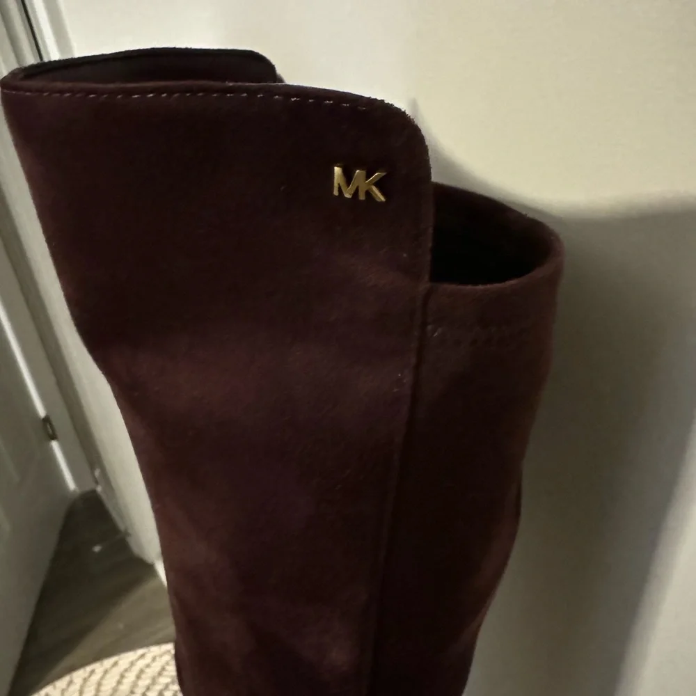 Michael Kors Bromley Stretch Boot - size 7 - Picture 9 of 13